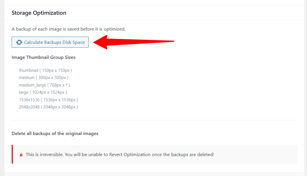 LiteSpeed Cache storage optimization settings with a red arrow pointing to the Calculate Backups Disk Space button.
